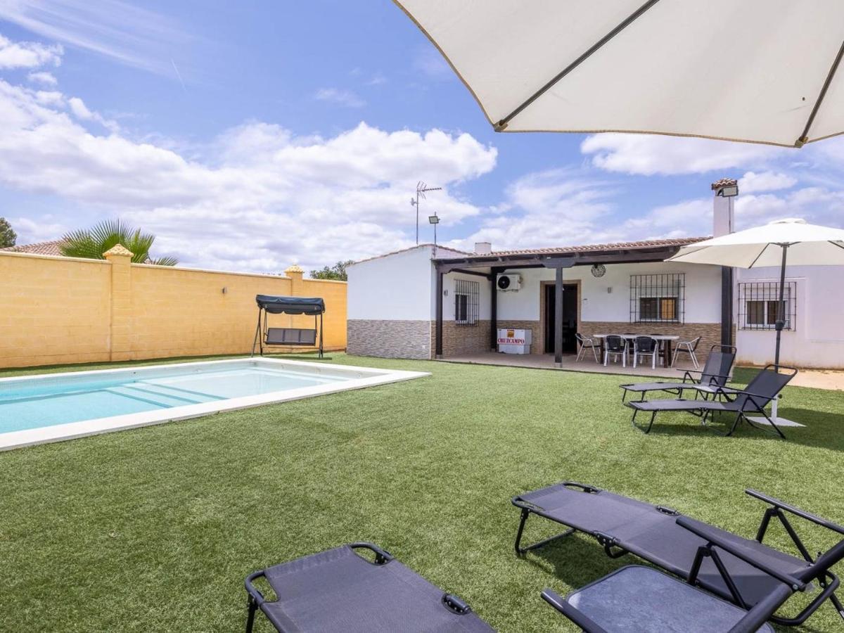 Villa Santa Teresa Vacacional Sevilla Dos Hermanas Buitenkant foto