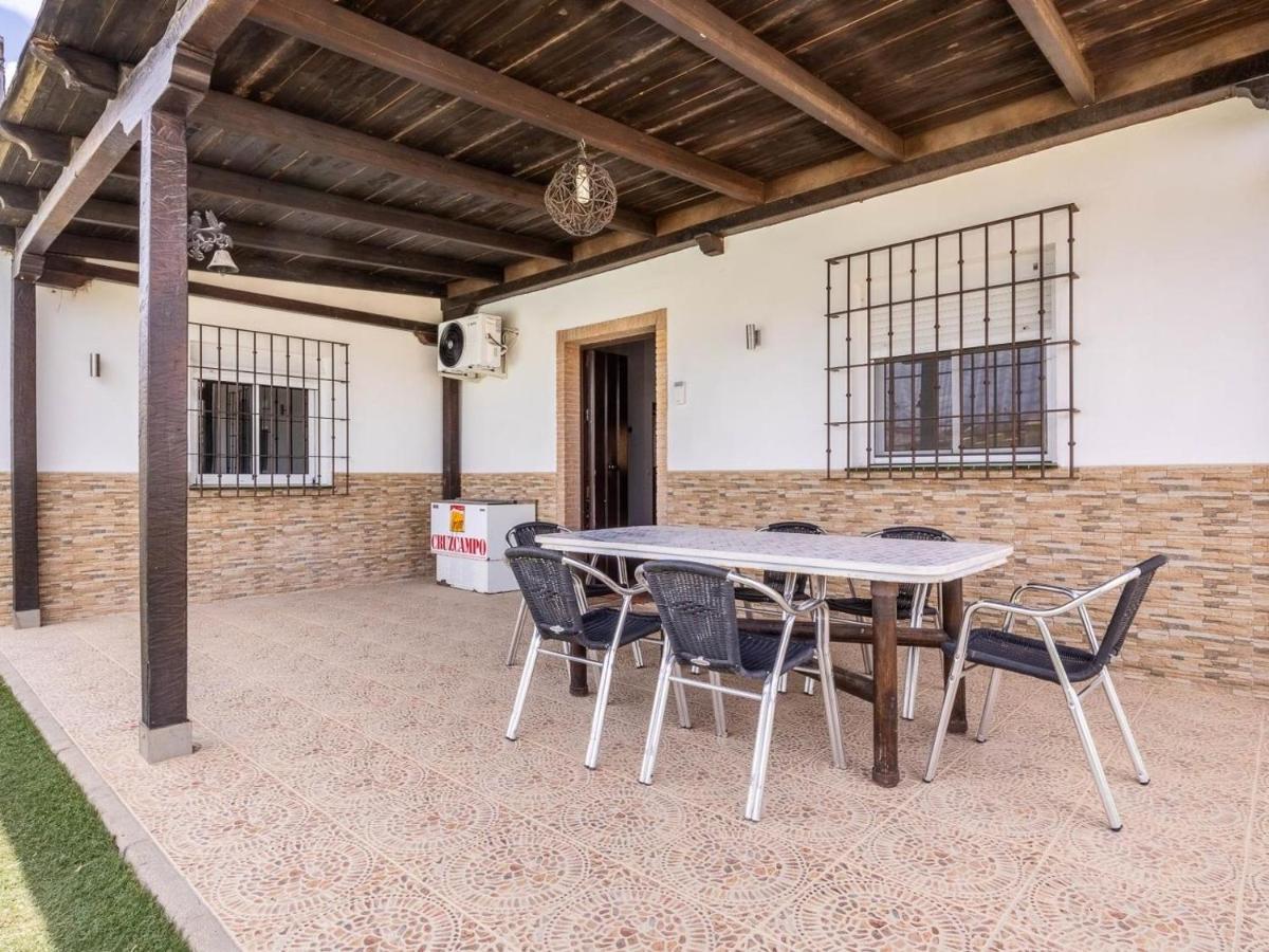 Villa Santa Teresa Vacacional Sevilla Dos Hermanas Buitenkant foto